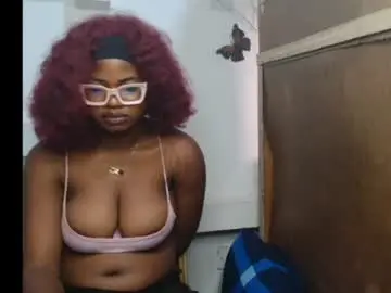 Chaturbate Live Sex Cam of sexyhoneypot