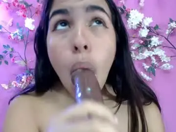 Chaturbate Live Porn of skinnysofia18