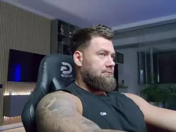 Chaturbate Watch Live Sex Cams of enrikoblue