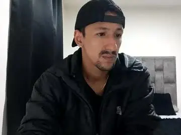 Chaturbate Live Sex Cam of guykarim