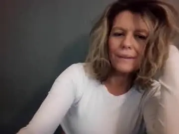 Chaturbate Live Porn of haileys123