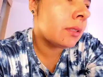 Chaturbate Live Porn of miadanielss