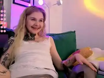 Chaturbate Adult Video Chat of britney_lynch