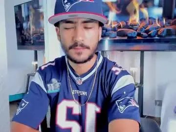 Chaturbate Live Porn of david_johnson372