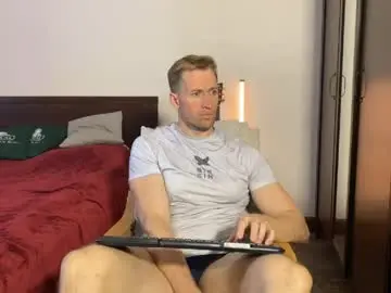Chaturbate Best live sex cam show of marc105100