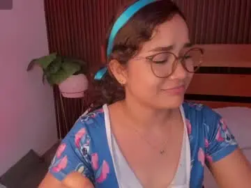 Chaturbate Sex Cam of rossie_lanie_