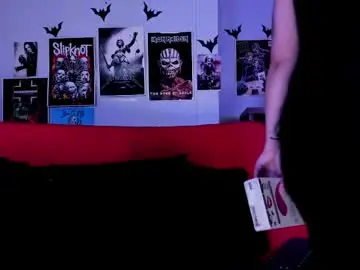 Chaturbate Live Sex Cam of lilith_deveraux_