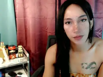 Chaturbate Sex Cam of pinay_lucy