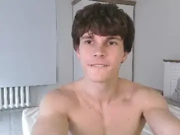 Chaturbate Live Sex Cam of eric_crush