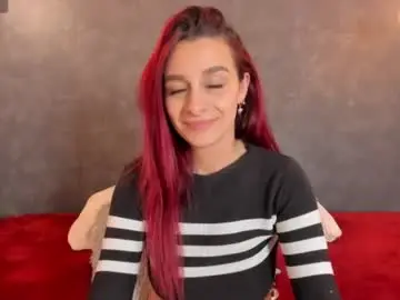 Chaturbate Free Porn Cam of thalira_angels