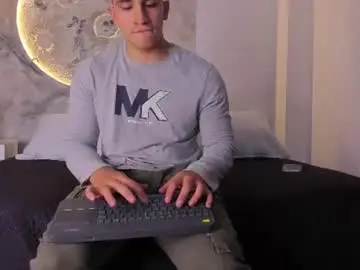 Chaturbate Live Sex Cam of jeffdaltton