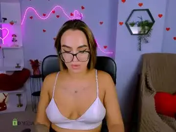 Chaturbate Free Porn Cam of khloebeauty