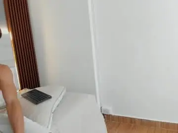 Chaturbate Live Sex Cam of maximo_sanz