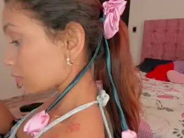 Chaturbate Adult Webcams of cora22_