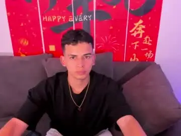 Chaturbate Watch Live Sex Cams of jheanpaul_boy