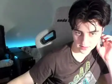 Chaturbate Live Sex Cam of vlad1605