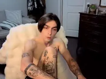 Chaturbate Live Sex Cam of str8whiteboy21