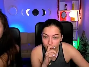 Chaturbate Best live sex cam show of miki_nikki