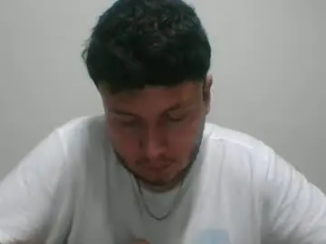 Chaturbate Live Sex Cam of hot_bigboy