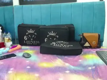 Chaturbate Sex Chat of mariana_cock69