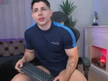 Chaturbate Live Porn of johan_williams_07