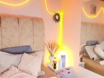Chaturbate Live Sex Cam of maraa_x
