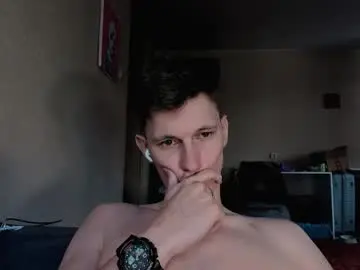 Chaturbate Sex Cam of kevin_hornyyy