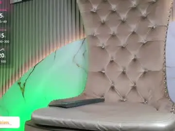 Chaturbate Best live sex cam show of robbinblaze
