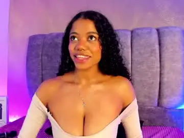 Chaturbate Nude Webcam of arianna_roxe_