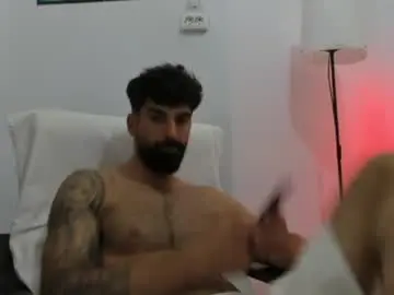Chaturbate Sex Cam of cuteeboy
