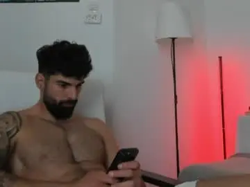 Chaturbate Free Porn Cam of cuteeboy