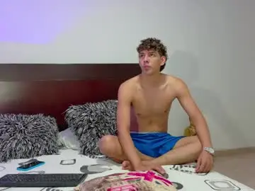 Chaturbate Adult Video Chat of zackmontiel07