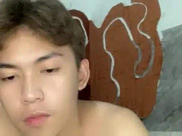 Chaturbate Live Sex Cam of yourcummer_april