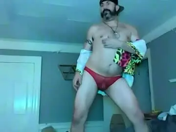 Chaturbate Live Sex Cam of hungitalian40