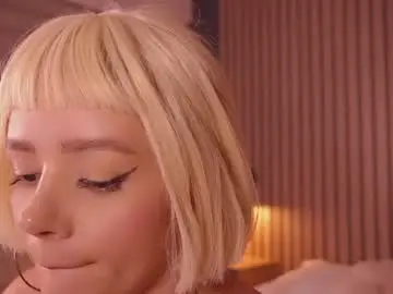Chaturbate Watch Live Sex Cams of bella_adams_