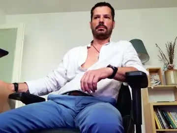 Chaturbate Private Sex Chat of aaronbomer