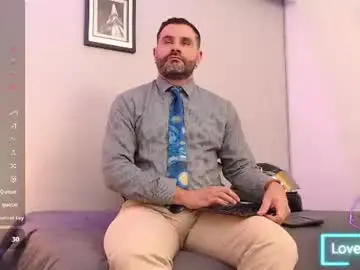 Chaturbate Nude Webcam of jonas_beard1