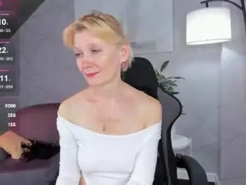 Chaturbate Live Sex of julie_lucasss