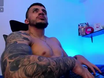 Chaturbate Free Live Porn of liamreigns_
