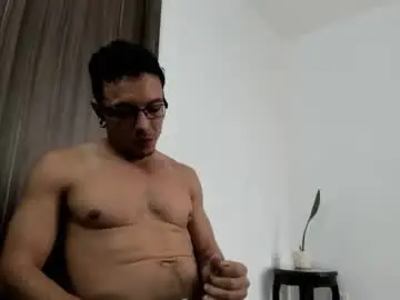Chaturbate Live Porn of stiven_trainer