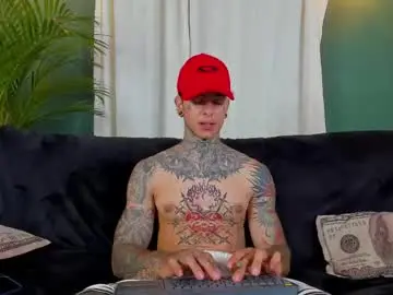 Chaturbate Best live sex cam show of aron_ford