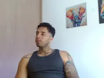 Chaturbate Free Live Porn of darius_phoenix