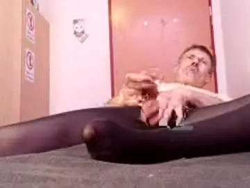 Chaturbate Nude Webcam of everydoing0