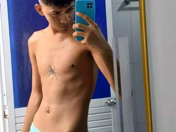 Imlive Live Porn of BabyBluex19