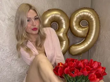 Imlive Live Sex Cam of HelenOneLove