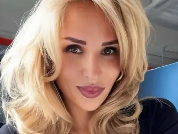 Imlive Live Porn of Yours_Mistake