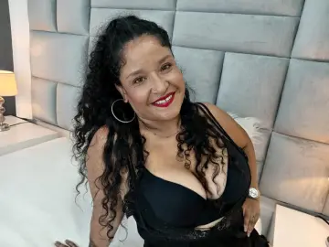 Livejasmin Free Live Porn of RaquelMoreti