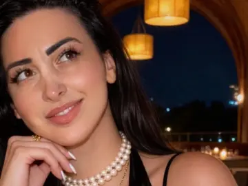 Livejasmin Free Porn Cam of ElesseLust