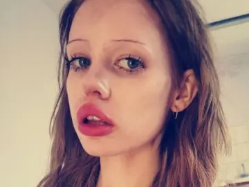 Livejasmin Live Sex Cam of DorindaHeyden