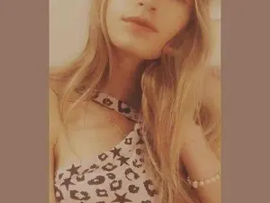 Myfreecams Watch Live Sex Cams of sweet_melina